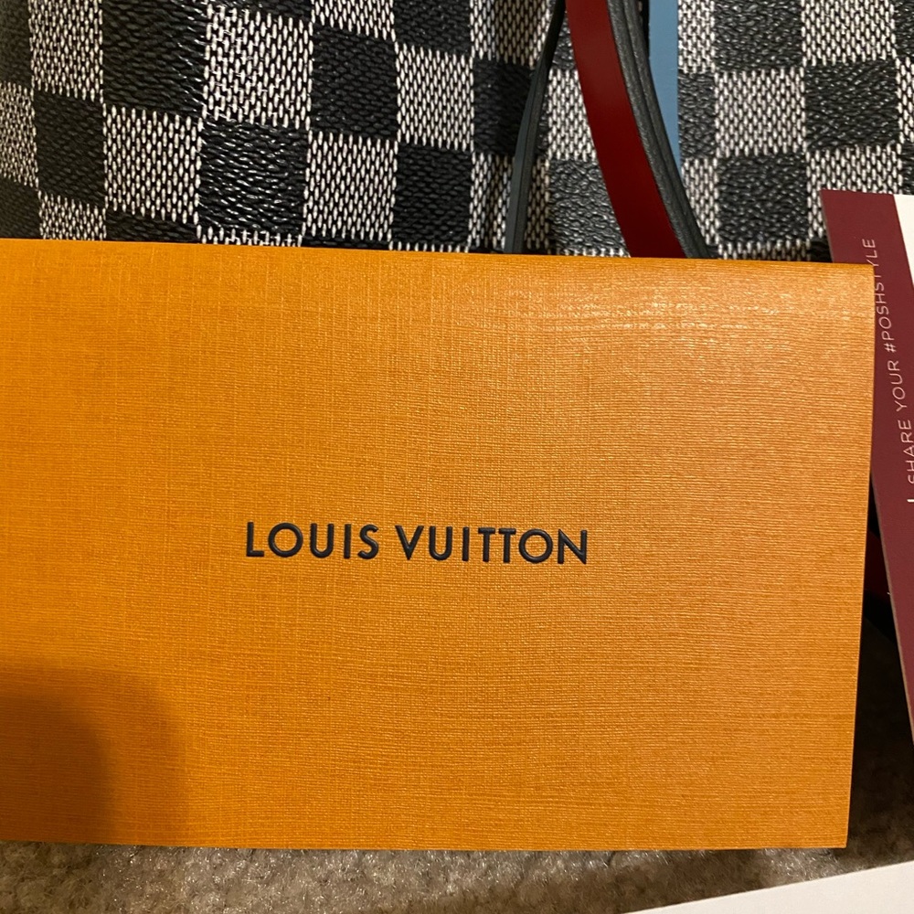 Louis Vuitton limited edition damier neonoe - Picture 8 of 10